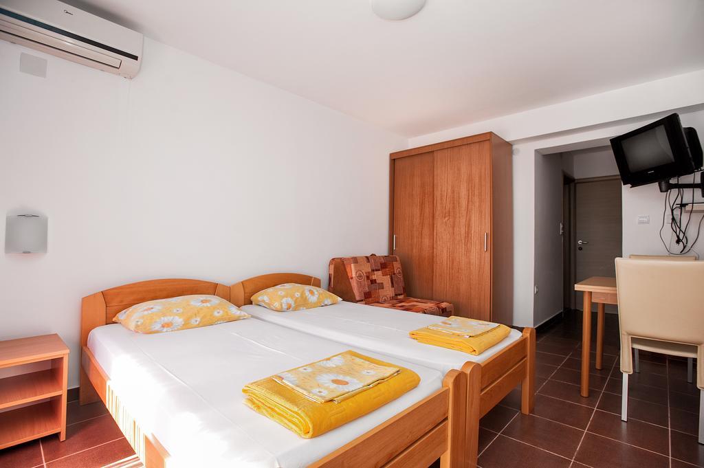 Apartments Durovic Petrovac Номер фото